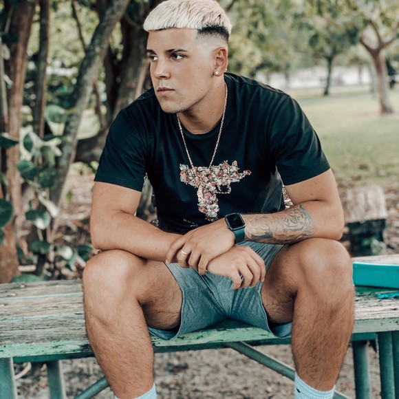 adrianogonzalez